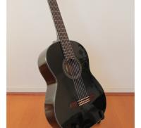 Guitarra Acustica Yamaha Cg 142 Sbl Negra segunda mano  Chile 