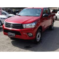 Usado, Toyota Hilux D Cab 2.4 segunda mano  Chile 