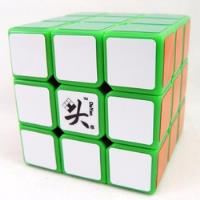 Cubo Rubik 3x3 Cube Varios Colores Fondo Verde, usado segunda mano  Chile 